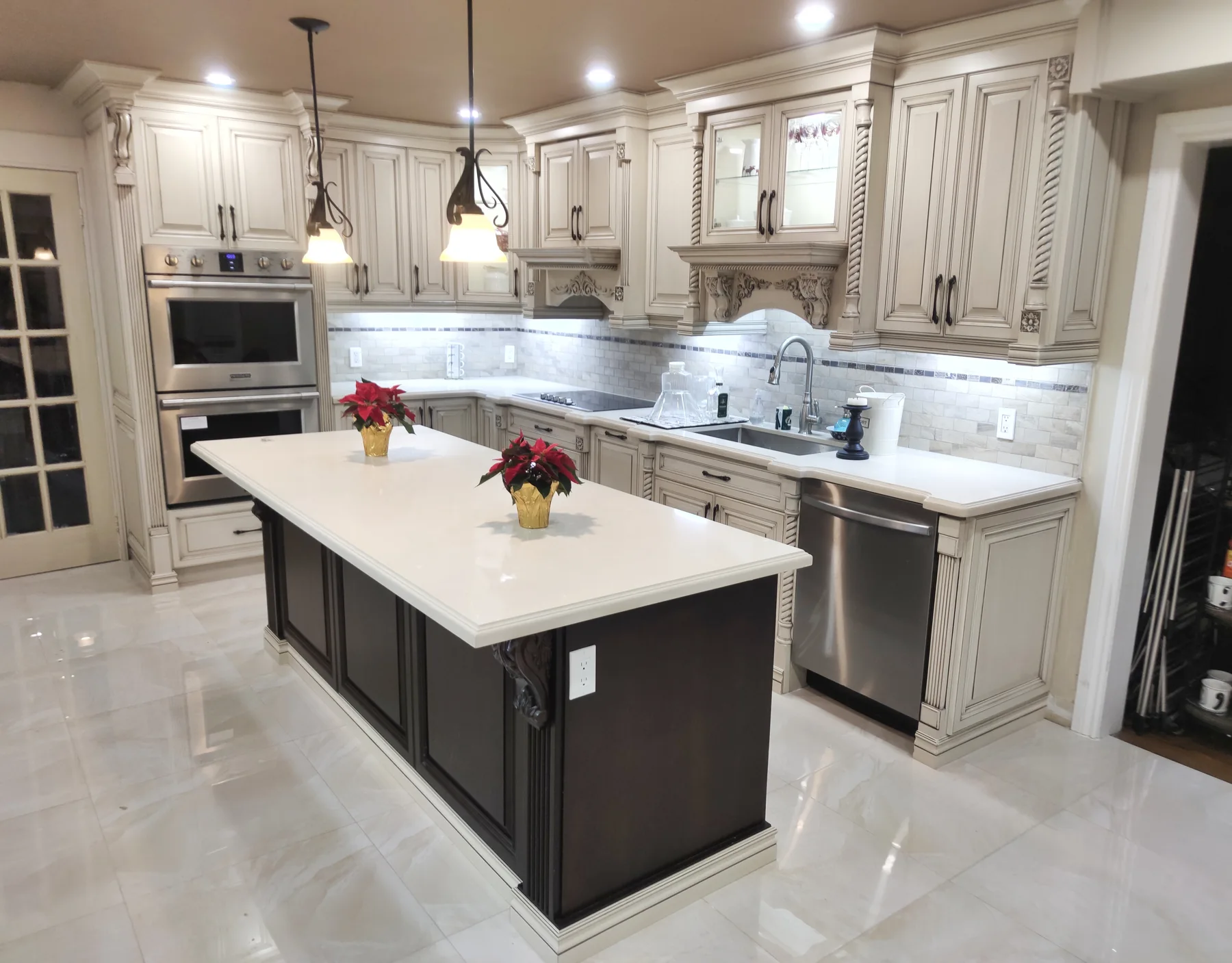 Queen Kitchens project