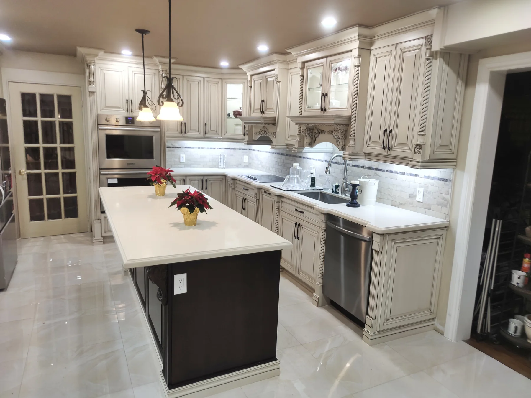 Queen Kitchens project