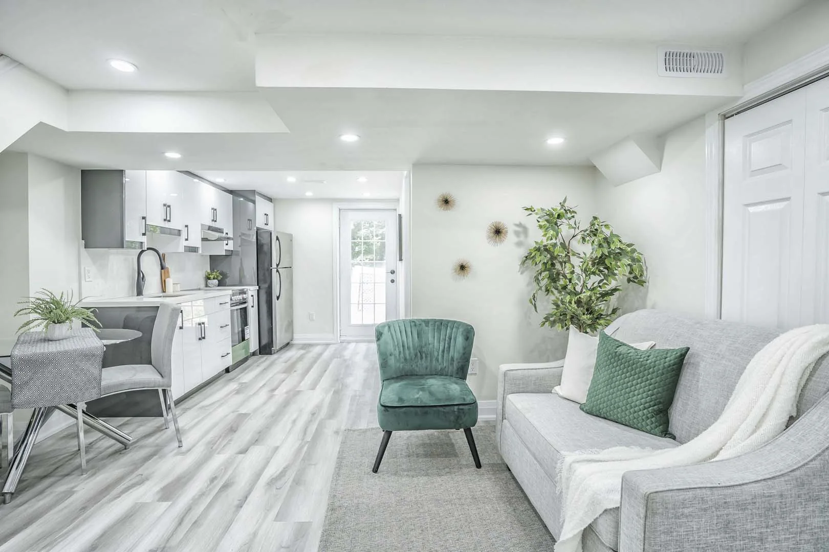 Queen Kitchens project